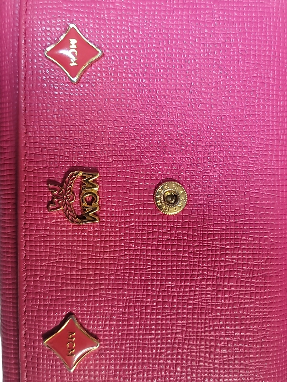 MCM Hot Pink Leather Trifold Wallet Charm Detail In Great Condition - Picture 12 of 16